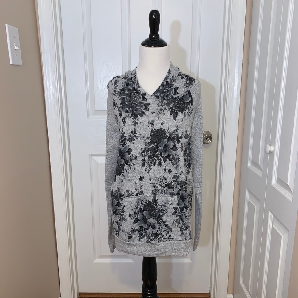Xhilaration Hoodie with floral design